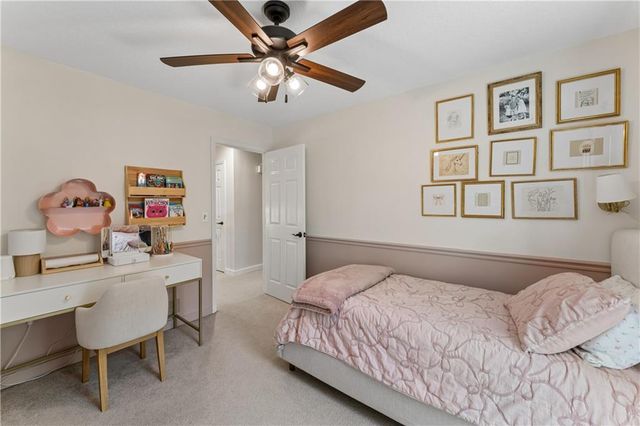 8221 W 152nd Terrace, Overland Park, KS 66223