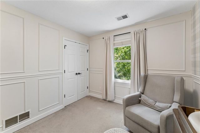 8221 W 152nd Terrace, Overland Park, KS 66223