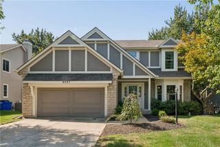 8221 W 152nd Terrace, Overland Park, KS 66223