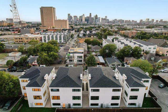 1506 Holly Avenue, Dallas, TX 75204