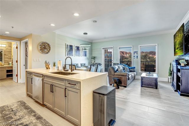 30 Strada Di Villaggio 334, Henderson, NV 89011