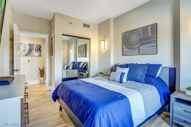 30 Strada Di Villaggio 334, Henderson, NV 89011