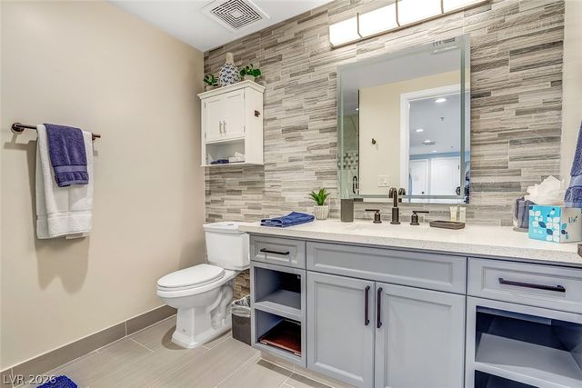 30 Strada Di Villaggio 334, Henderson, NV 89011