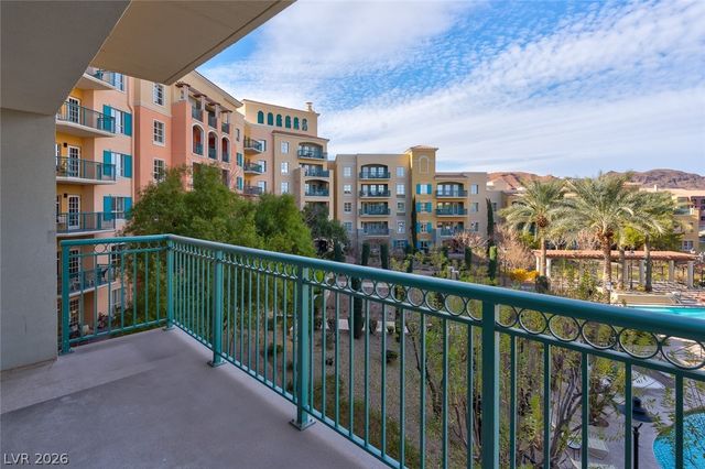 30 Strada Di Villaggio 334, Henderson, NV 89011