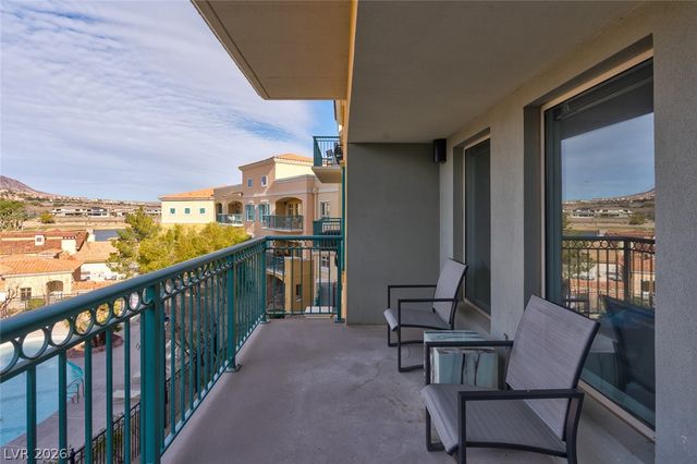 30 Strada Di Villaggio 334, Henderson, NV 89011