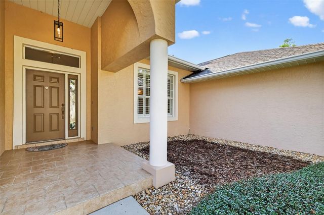 5524 SADDLEBACK COURT, Lady Lake, FL 32159