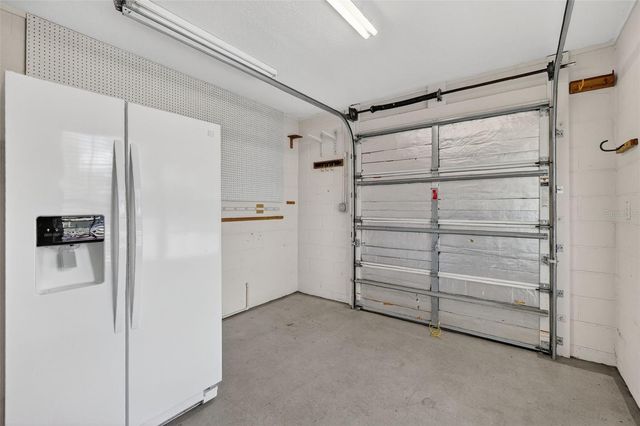 5524 SADDLEBACK COURT, Lady Lake, FL 32159