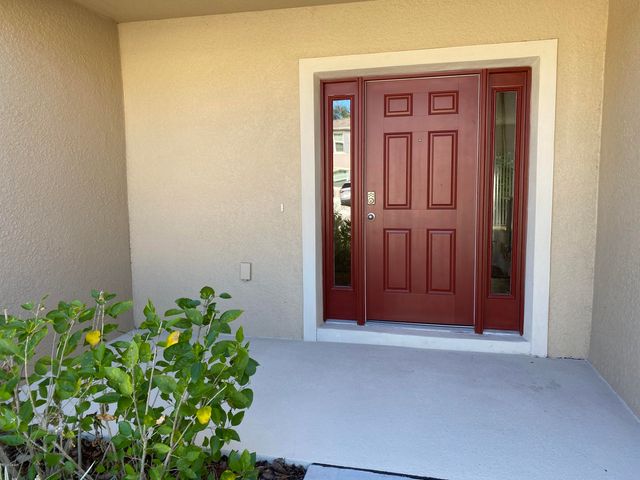 1602 Primo Court, Holly Hill, FL 32117