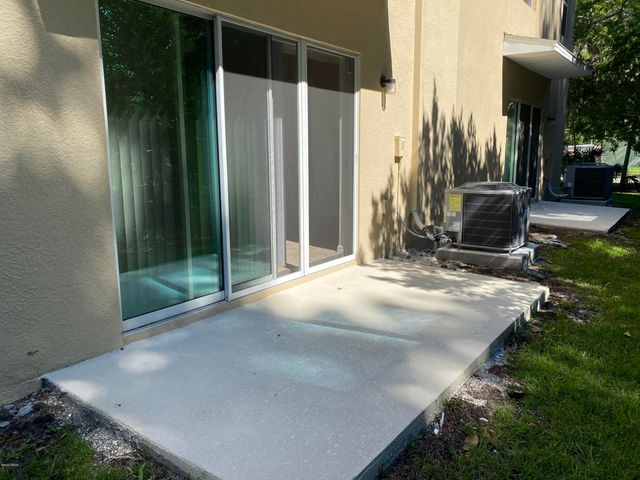 1602 Primo Court, Holly Hill, FL 32117