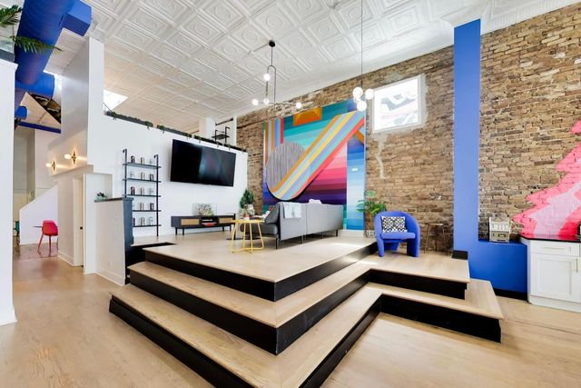 815 N Milwaukee Avenue, Chicago, IL 60642