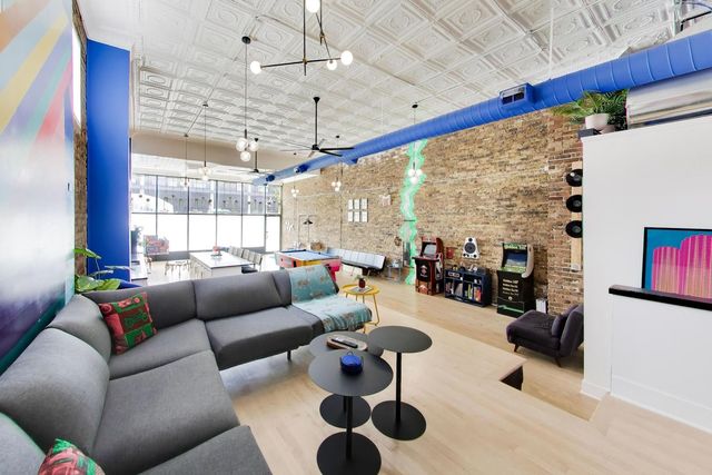 815 N Milwaukee Avenue, Chicago, IL 60642