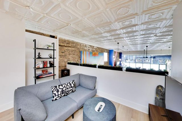 815 N Milwaukee Avenue, Chicago, IL 60642