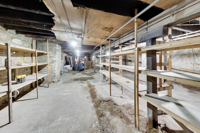 815 N Milwaukee Avenue, Chicago, IL 60642