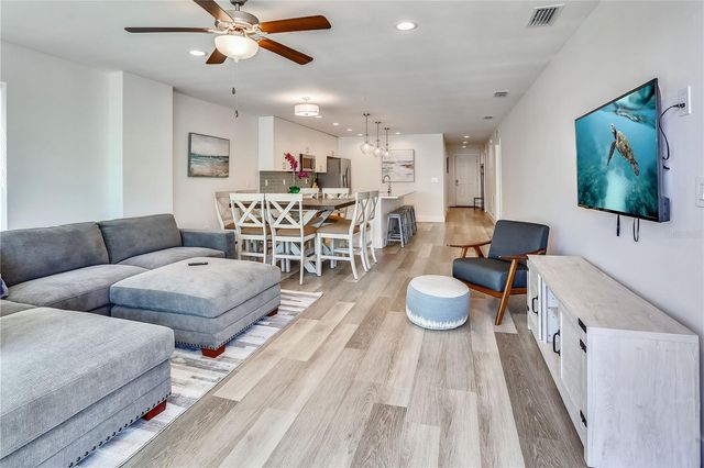 15305 1ST STREET E 305, Madeira Beach, FL 33708