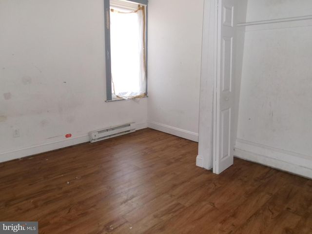 5829 WARRINGTON AVE, Philadelphia, PA 19143