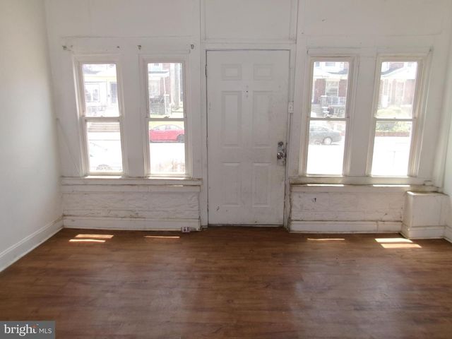 5829 WARRINGTON AVE, Philadelphia, PA 19143