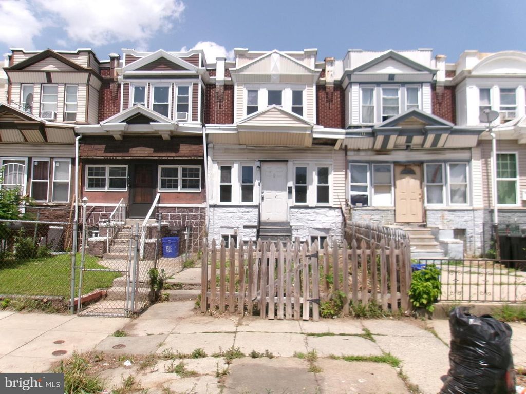 5829 WARRINGTON AVE, Philadelphia, PA 19143