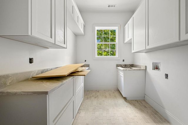 707 Vickery Street Extension, Hartwell, GA 30643