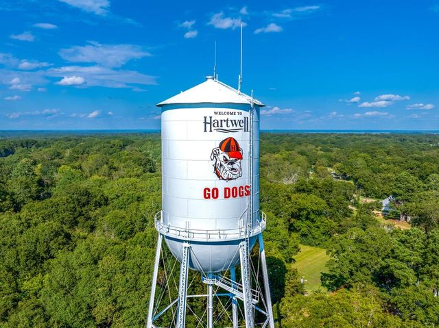 707 Vickery Street Extension, Hartwell, GA 30643