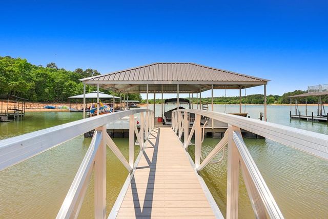 707 Vickery Street Extension, Hartwell, GA 30643