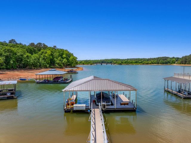 707 Vickery Street Extension, Hartwell, GA 30643