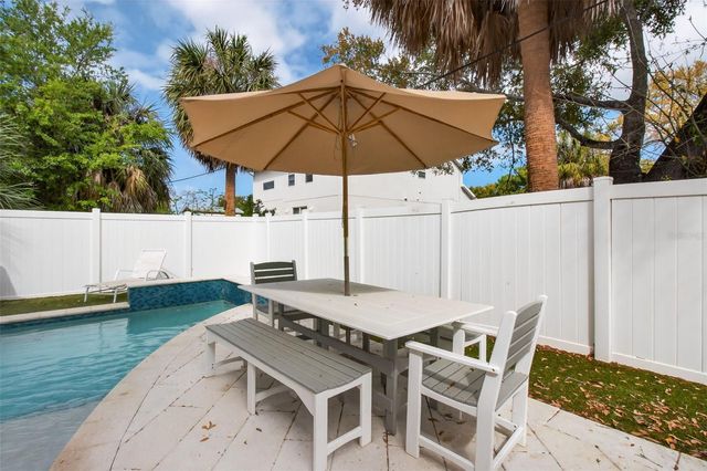 3503 W PRICE AVENUE, Tampa, FL 33611