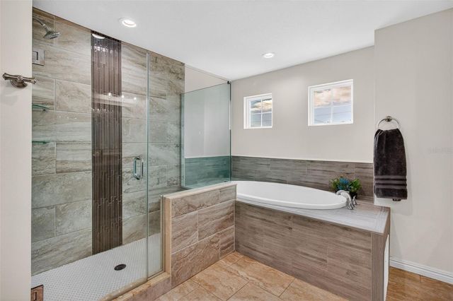 3503 W PRICE AVENUE, Tampa, FL 33611