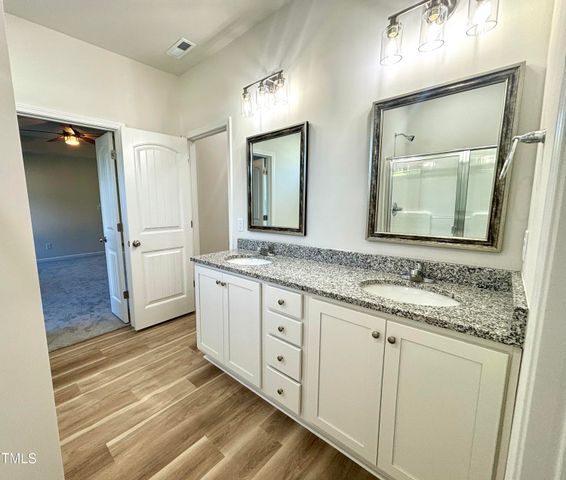 427 Earnest Way L24, Kenly, NC 27542