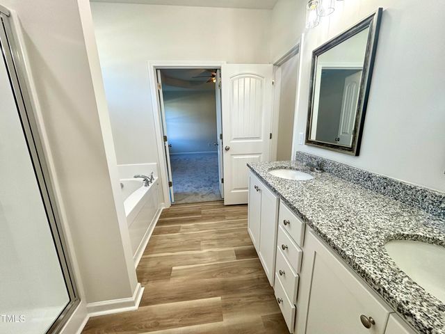 427 Earnest Way L24, Kenly, NC 27542