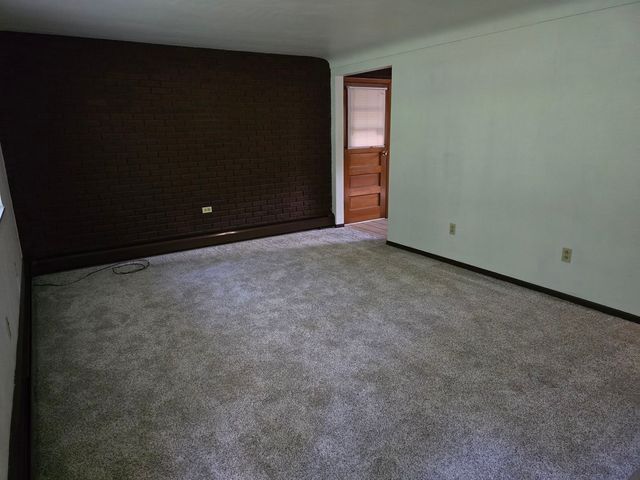 11255 Brokers LANE, North Huntingdon, PA 15642