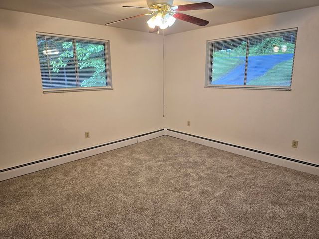 11255 Brokers LANE, North Huntingdon, PA 15642