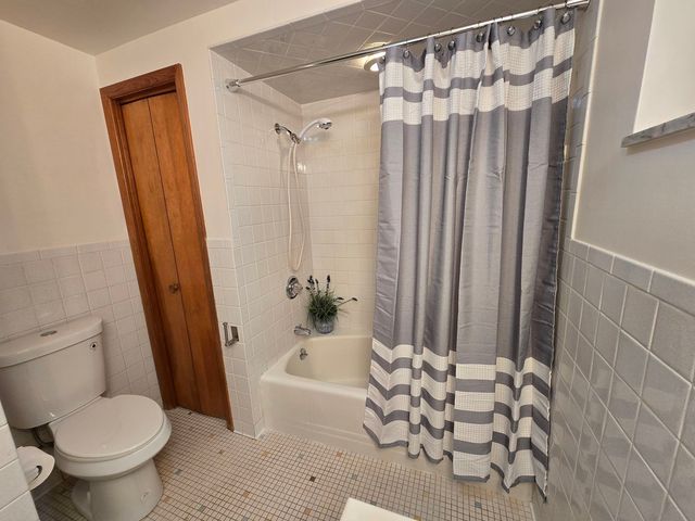 11255 Brokers LANE, North Huntingdon, PA 15642