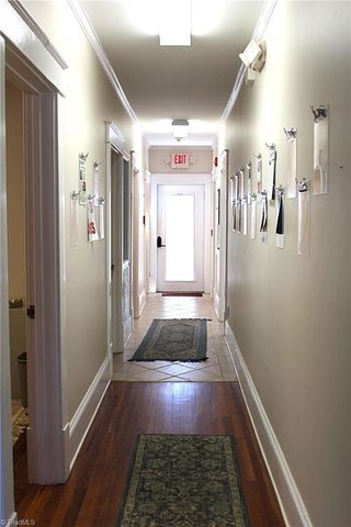 906 S Main Street, Burlington, NC 27215