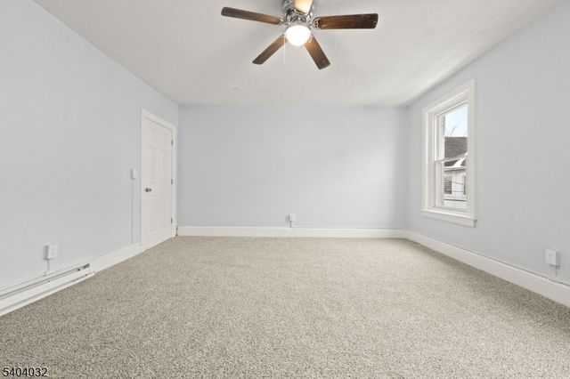 23 Reese Ct, Phillipsburg Town, NJ 08865