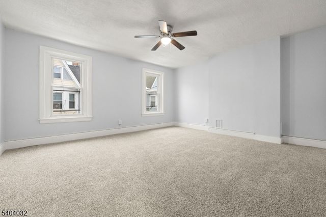 23 Reese Ct, Phillipsburg Town, NJ 08865