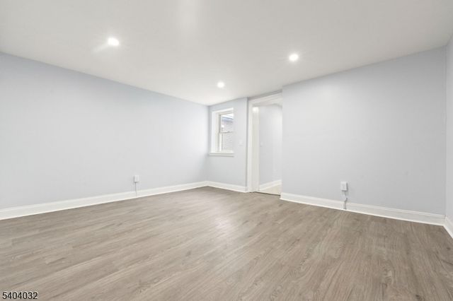 23 Reese Ct, Phillipsburg Town, NJ 08865