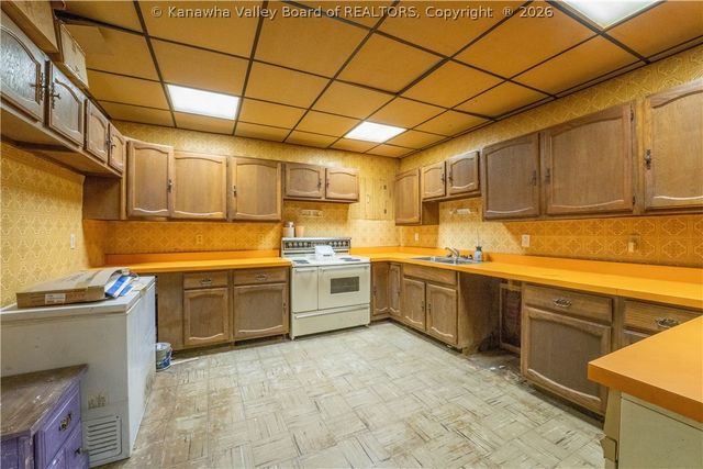 929 Park Street, St Albans, WV 25177