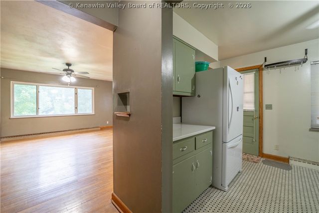 929 Park Street, St Albans, WV 25177