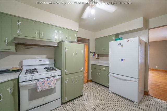 929 Park Street, St Albans, WV 25177