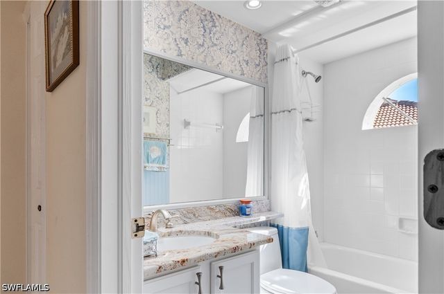 13050 Amberley CT 712, Bonita Springs, FL 34135