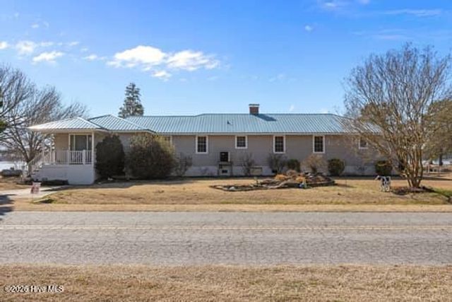 835 Foreman Lane, Belhaven, NC 27810