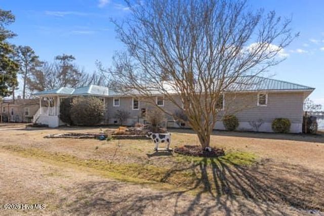 835 Foreman Lane, Belhaven, NC 27810