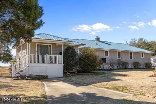 835 Foreman Lane, Belhaven, NC 27810