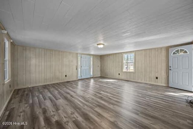 835 Foreman Lane, Belhaven, NC 27810