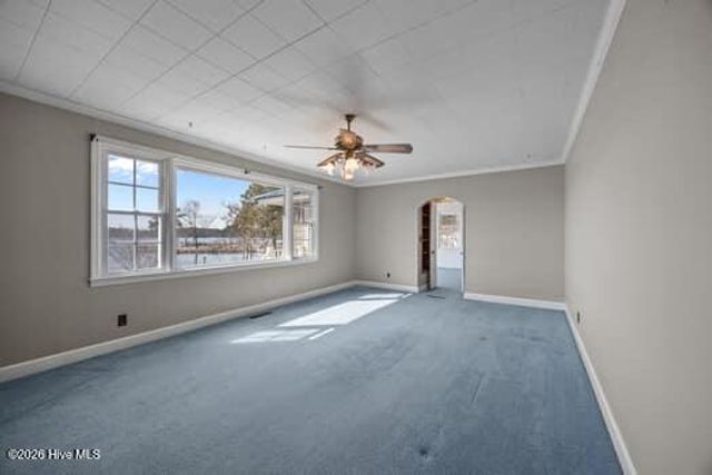 835 Foreman Lane, Belhaven, NC 27810