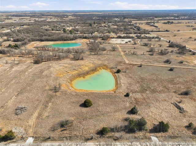 935 County Road 404, Alvarado, TX 76009