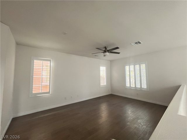 1972 HOLLYWELL Street, Las Vegas, NV 89135