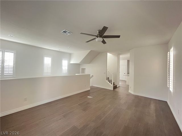 1972 HOLLYWELL Street, Las Vegas, NV 89135