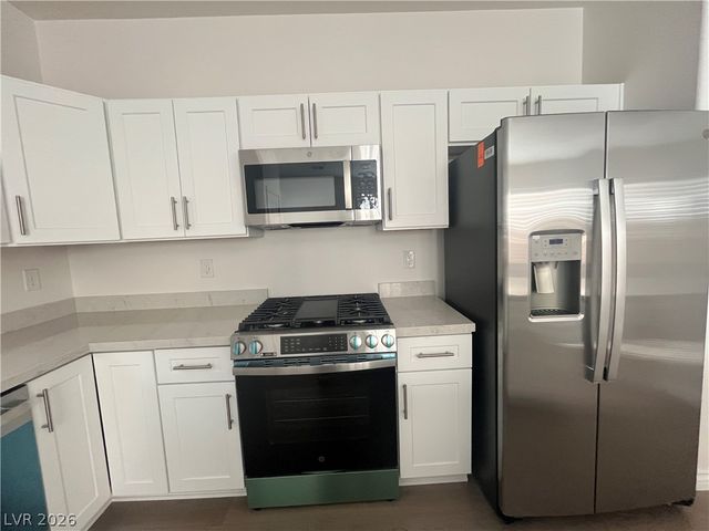 1972 HOLLYWELL Street, Las Vegas, NV 89135