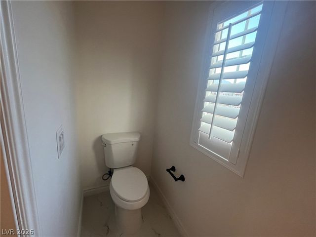 1972 HOLLYWELL Street, Las Vegas, NV 89135